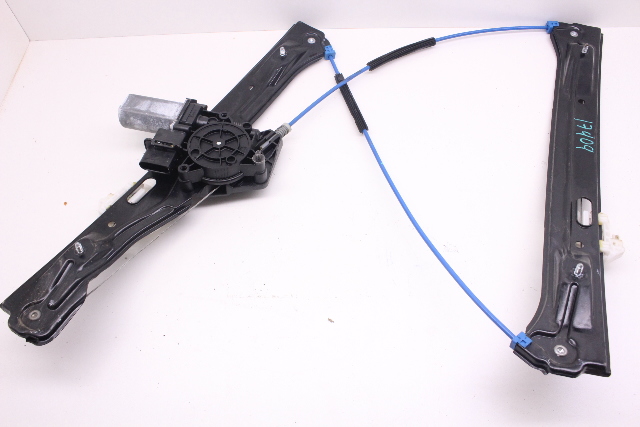 2016 BMW 328i xDrive Sedan Front Right Window Regulator 51337281886 OEM