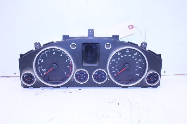 2004 Volkswagen Touareg V8 4dr 4.2 gas Speedo Speedometer OEM