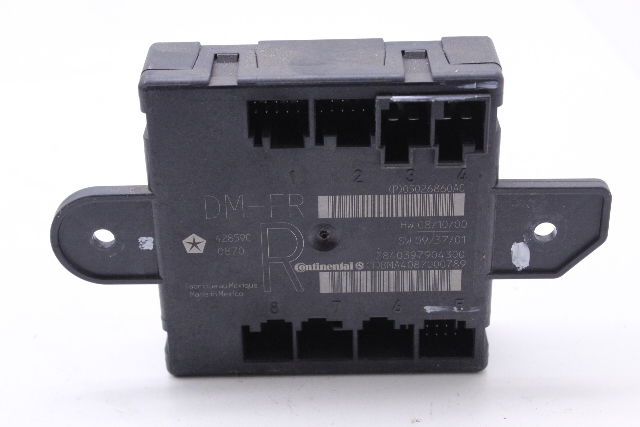 Front Right Door Control Module 2010 Volkswagen Routan SEL Premium Mini Van 4dr OEM