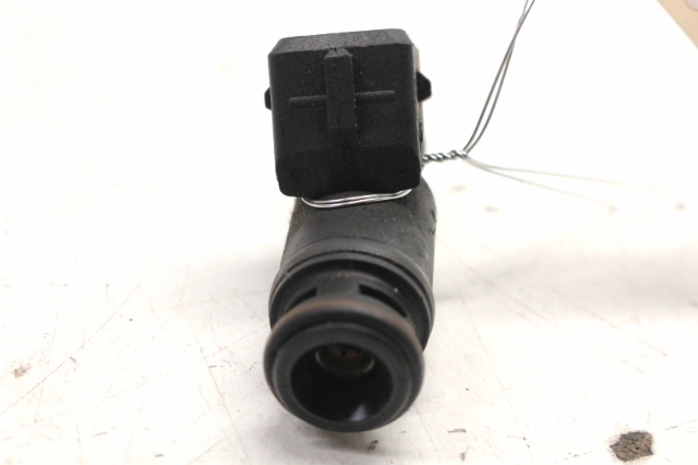 2003 Volkswagen Jetta GLX MK4 Sedan 2.8 Gas Fuel Injector 021906031D