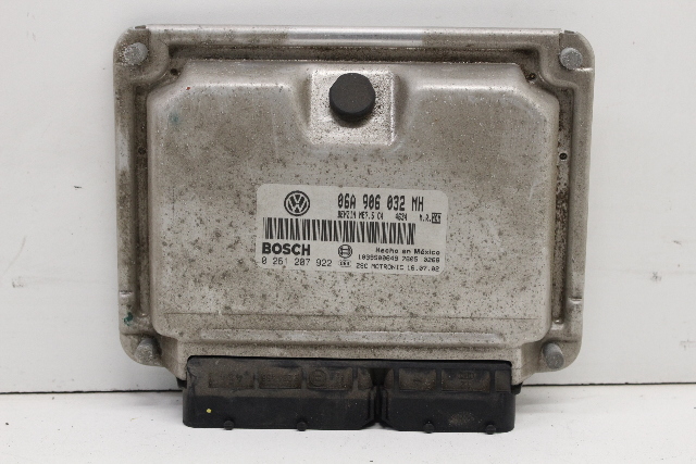 2003 Volkswagen Beetle Engine Computer Module ECU ECM DME 06A906032MH