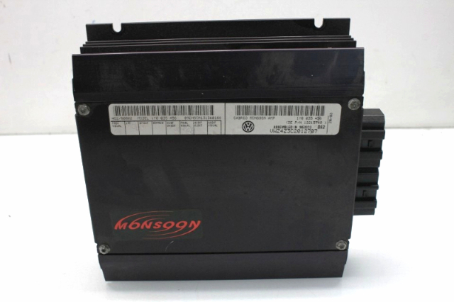 2004 Volkswagen Beetle Monsoon Audio Amp Amplifier 1Y0035456 OEM