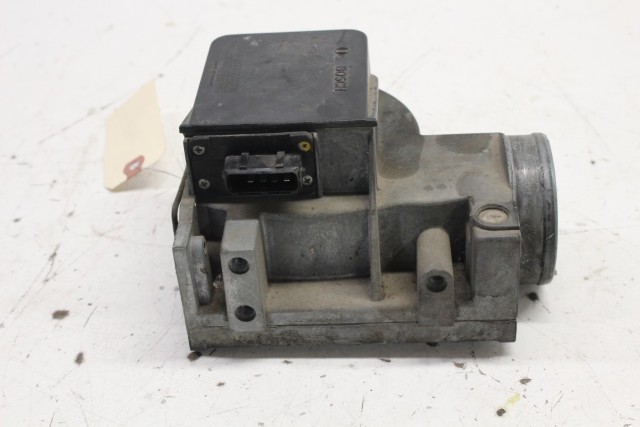 1991 Volkswagen Golf 1.8 GL Hatchback Mass Airflow Meter Sensor 037906301B