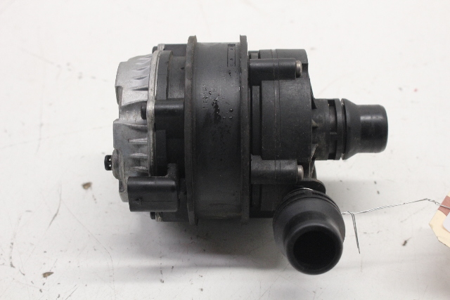 2015 2016 2017 2018 BMW M3 M4 Electric Auxiliary Coolant Water Pump OEM