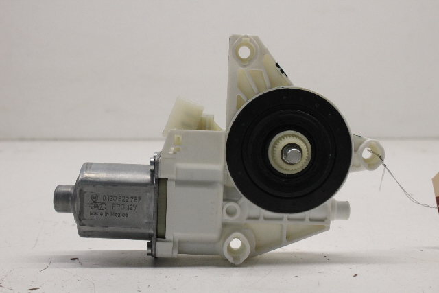 Mercedes GL350 GL450 GL63 GL550 ML350 Left Rear Window Motor A1669060501 OEM