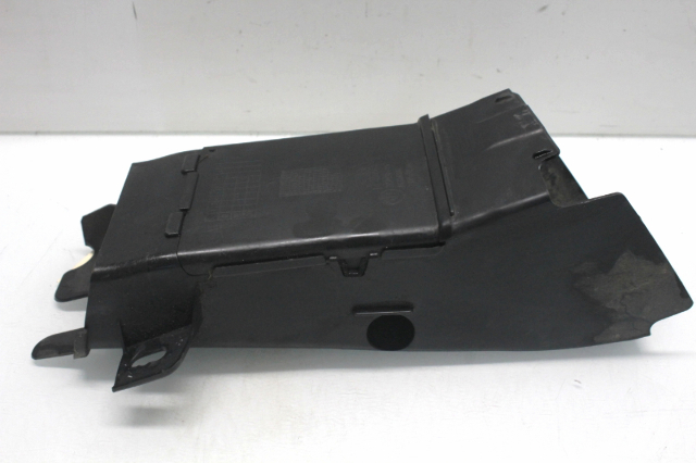 2012 BMW 750Li xDrive Sedan Lower Left Radiator Air Duct 51747184155 OEM