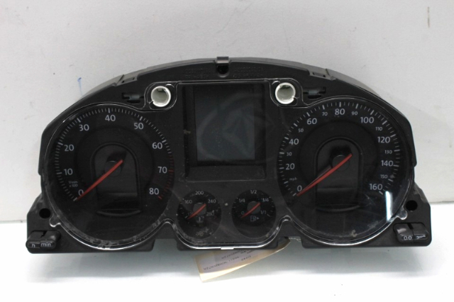 2009 Volkswagen Passat Speedometer Instrument Cluster OEM
