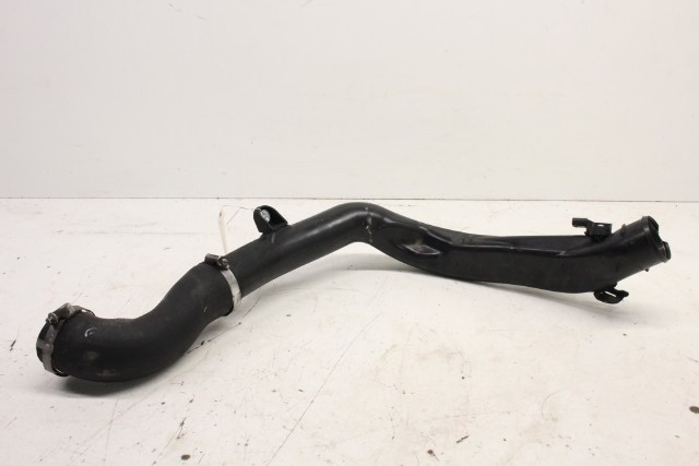2013 Mini Cooper S Bayswater 1.6 2dr coupe Intercooler Charge Air Tube 13717593369 OEM
