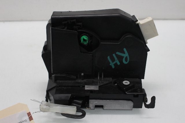 2013 Mini Cooper S Bayswater 1.6 coupe Right Door Latch Lock 2752596 OEM