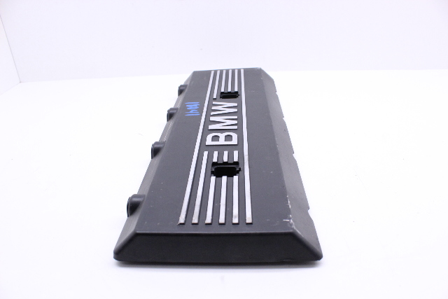 2000 BMW 540i Sedan E39 4.4 Right Cylinder Head Cover 1702856 OEM