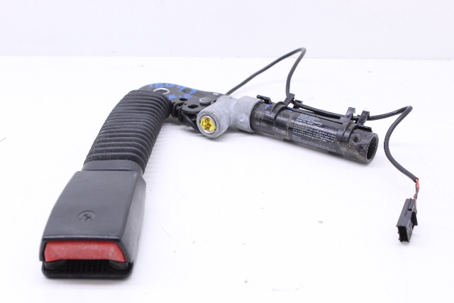 2007 BMW M6 E63 Front Right Seat Belt Buckle OEM