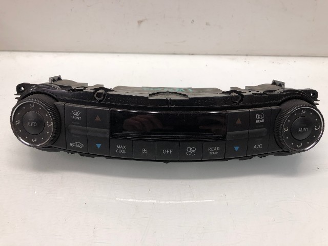 2007 2008 2009 Mercedes Benz E63 W211 Climate Temperature Control Panel OEM