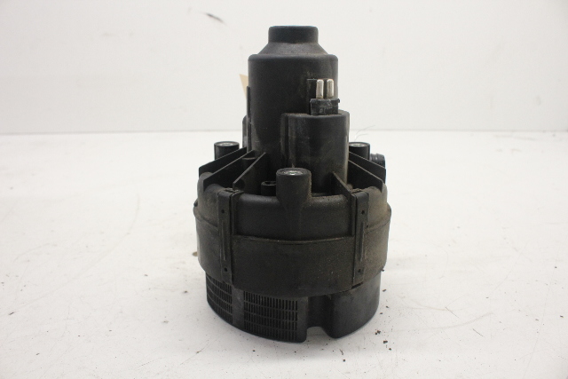 2007 Mercedes Benz E63 6.2L Automatic Air Injection Pump A0001404285 OEM
