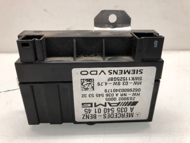 2007 Mercedes Benz E63 Fuel Pump Control Module OEM