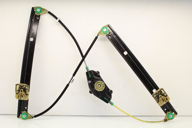 2013 Audi A4 Quattro Sedan Right Front Window Regulator 8K0837462A OEM
