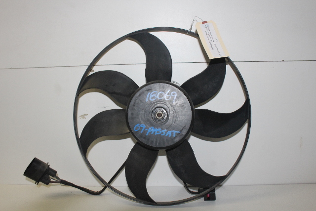 2009 Volkswagen Passat Wagon Komfort 4dr 2.0t Cooling Fan and Motor 1l0959455dl OEM