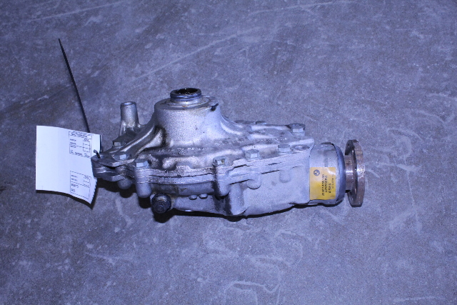 2011-2013 BMW 550Xi AWD Front Differential Carrier Diff 3.08 Ratio OEM