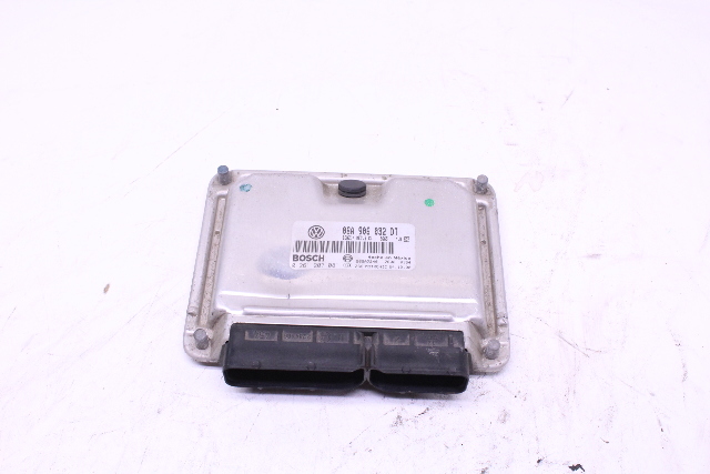 2001 Volkswagen Jetta Engine Computer Module ECU ECM DME 06A906032DT