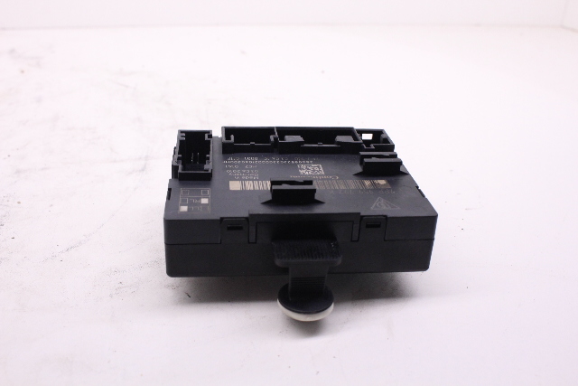 2011 Porsche Cayenne Front Door Control Module Right OEM