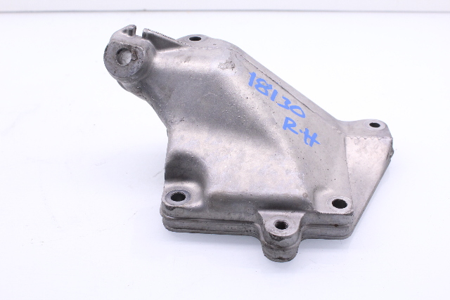 2008 Mercedes Benz R350 3.5L RWD Right Engine Motor Mount Bracket OEM