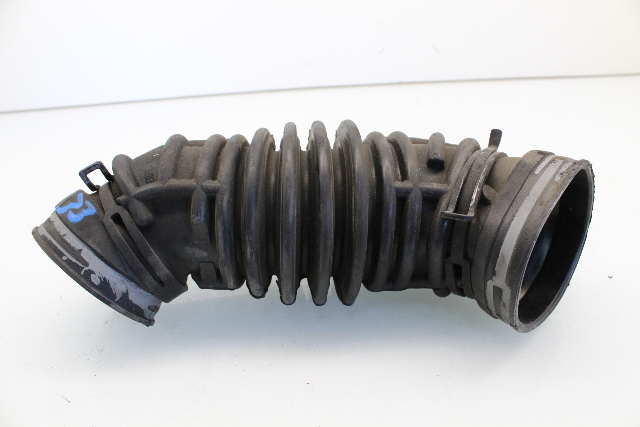 Air Intake Hose Duct Tube Pipe 2007 Audi A4 Non Quattro Sedan Base 2.0t Gas 8E0133356D OEM