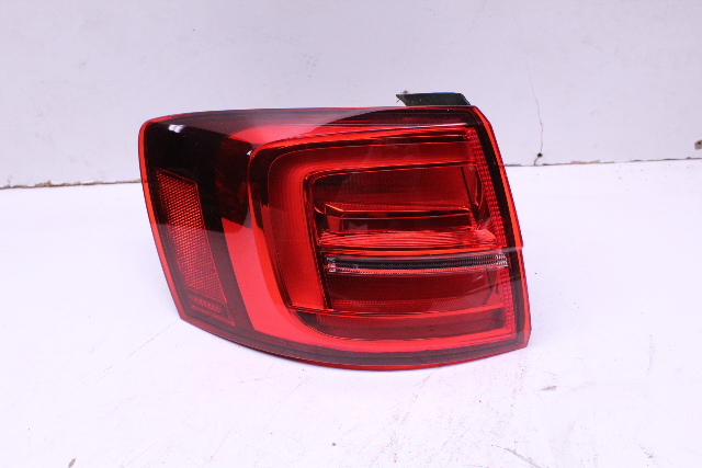 2015 2016 Volkswagen Jetta GLI Driver Left LED Tail Light OEM