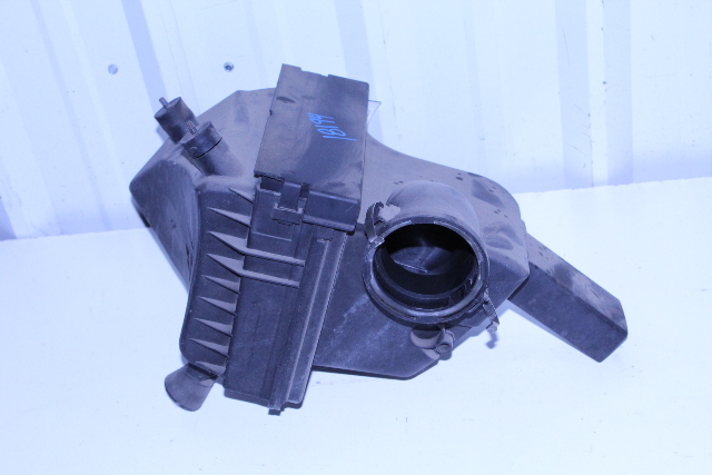 1996 Bmw 328i Air Cleaner Box Assembly 1740140 OEM