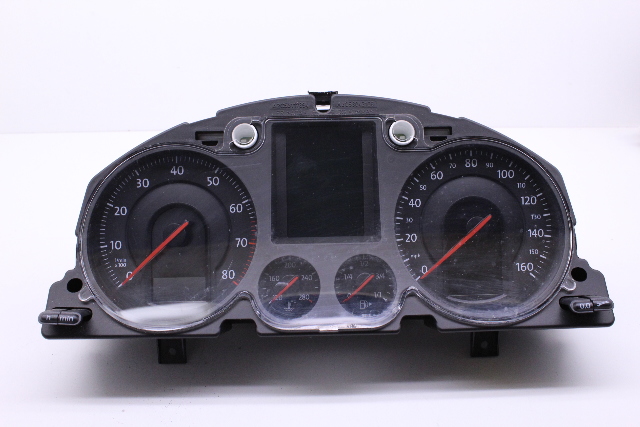 2009 Volkswagen Passat Speedometer Instrument Cluster OEM