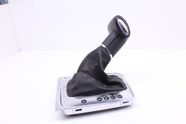 2009 Volkswagen Passat Wagon Komfort Wagon 4dr 2.0 Shifter Bezel with Boot and Handle OEM