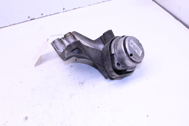 2007-2009 Audi A4 Quattro Transmission Mount with Bracket 8E0399151AP OEM