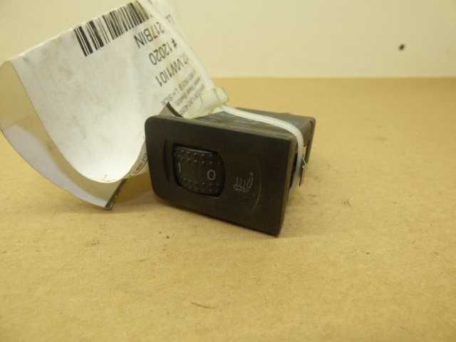 1999 2000 2001 2002 2003 2004 2005 Volkswagen Jetta Golf Left Heated Seat Switch OEM
