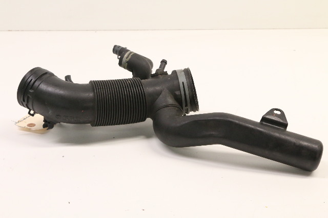 2006 2007 2008 2009 2010 Volkswagen Beetle 2.5L Throttle Body Air Intake Hose OEM