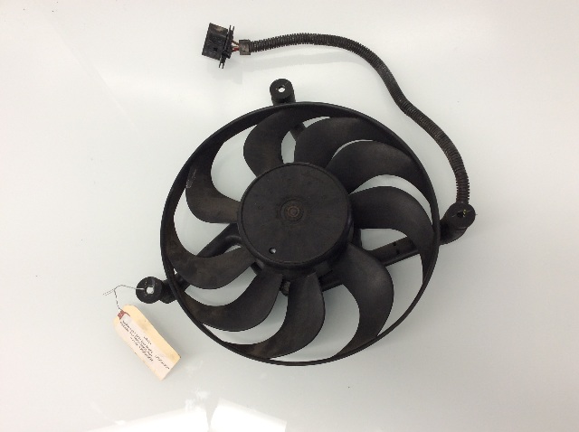 Volkswagen Jetta Golf Beetle Radiator Fan Motor Match Part Number 1J0959455M OEM