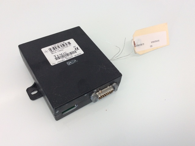 Mercedes Benz voice recognition module 2038206826 OEM
