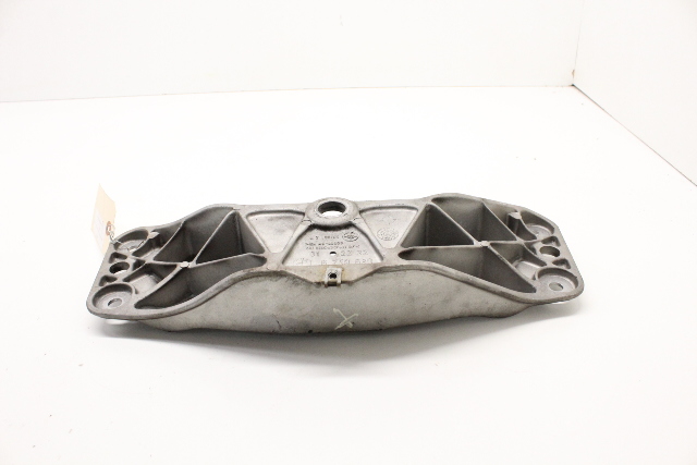 2006-2008 BMW 750Li Automatic Transmission Crossmember 22326759680 OEM