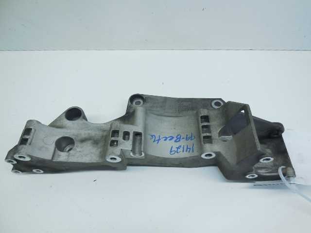 2000 2001 - 2004 2005 Volkswagen Jetta Gti Beetle 1.8T Engine Accessory Bracket