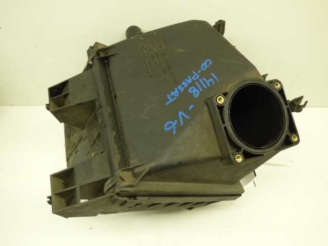 1998 1999 2000 2001 Volkswagen Passat 2.8 V6 Air Cleaner 078 133 837 Bg