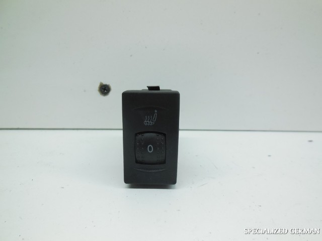 1999 2000 2001 2002 2003 2004 2005 Volkswagen Passat Left Seat Heater Switch OEM