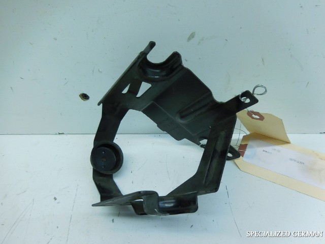2002 2003 2004 Volkswagen Passat W8 abs brake servo bracket 3B7612391 OEM