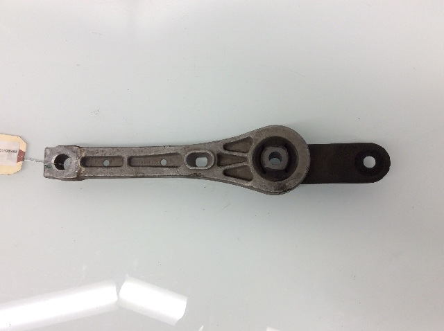 2009 2010 2011 - 2015 Volkswagen Tiguan Rear Engine Support Mount 3C011999855M OEM