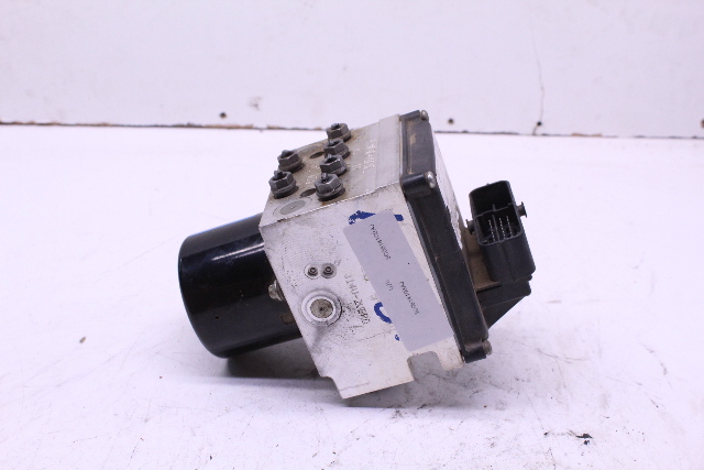 2009 Volkswagen CC ABS Anti Lock Brake Pump OEM