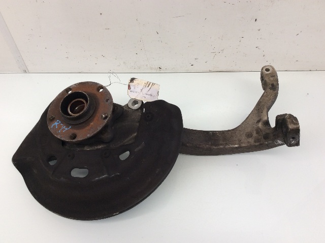 2005 2006 2007 2008 2009 2010 Audi A8 Right Spindle Knuckle Hub 4E0407258M OEM