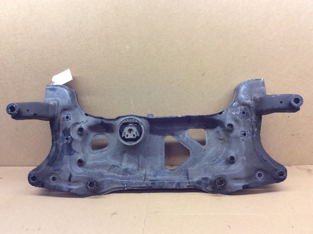 2012 2013 2014 2015 Volkswagen Beetle 2.5 front suspension crossmember OEM