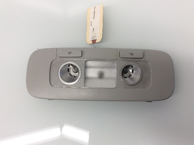 2006 2007 2008 09 Volkswagen Jetta Rabbit Rear Dome Map Light Console 5C0947291 OEM