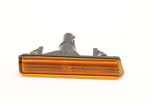 1995 1996 1997 1998 1999 2000 2001 BMW 740i 750i Right Side Marker Light OEM