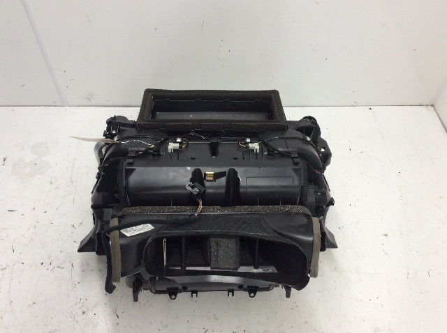 2006 2007 2008 2009 2010 BMW M6 Heater Core Box Assembly 6933922 OEM