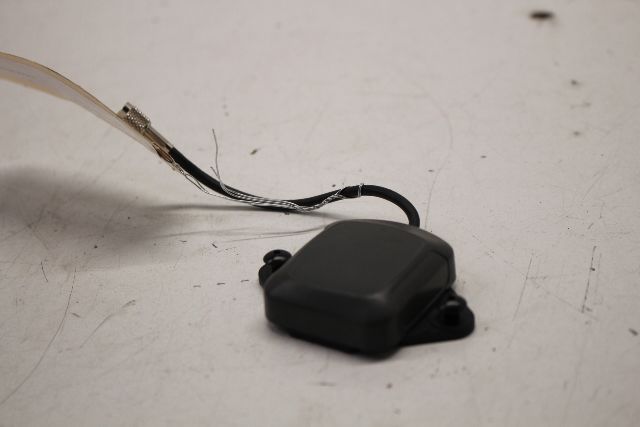 2001 2002 2003 2004 2005 BMW M5 Sedan GPS Antenna 65908375944 OEM