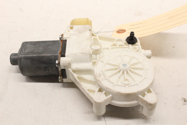 BMW 323i 325i 328i 330i 335i M3 X1 Front Right Power Window Motor 67626927028 OEM