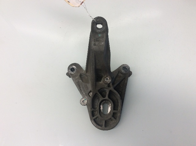 2007 2008 2009 2010 Mini Cooper Left Engine Mount Support Bracket 67871110 OEM