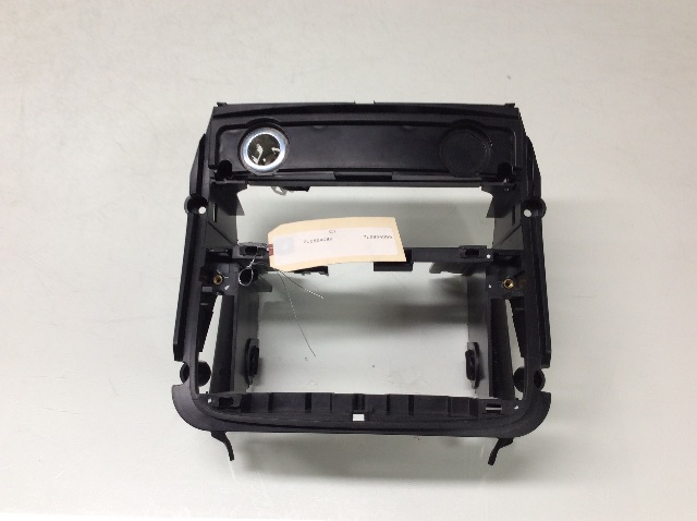 2008 2009 2010 Porsche Cayenne Center Dashboard Console Bracket 7L5854089 OEM